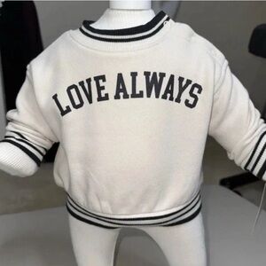 CAT & JACK CREAM NAVY BLUE STRIPED PULLOVER NEWBORN SWEATER LOVE ALWAYS